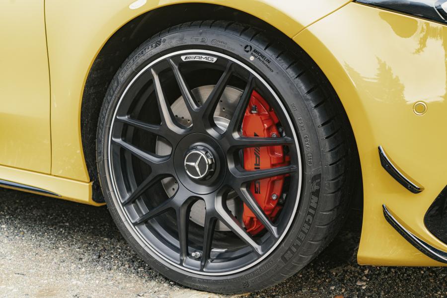 Колеса Mercedes-AMG A45 S 4Matic+ Aerodynamic Package (W177) 2019 года  (UK) (фото 35 из 68)
